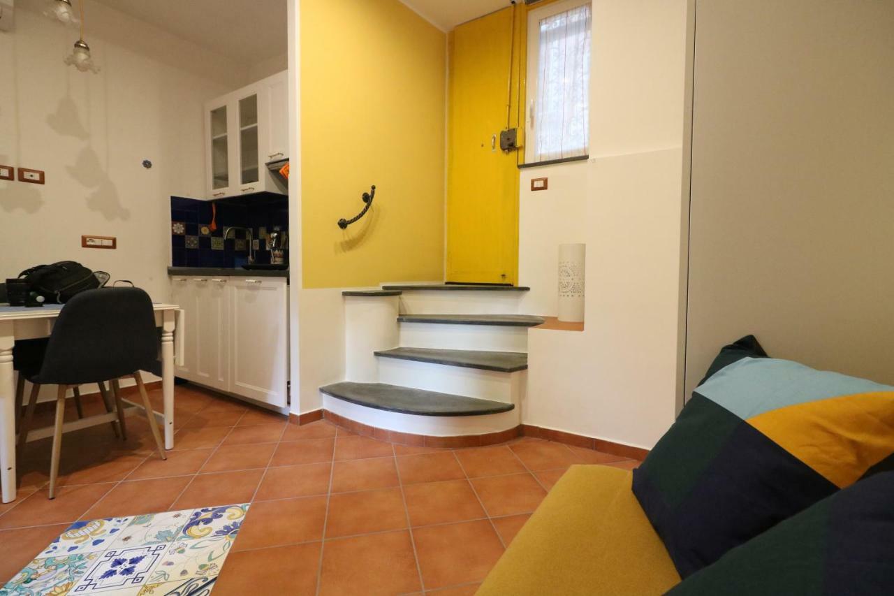Giallo Napoli Exteriér fotografie
